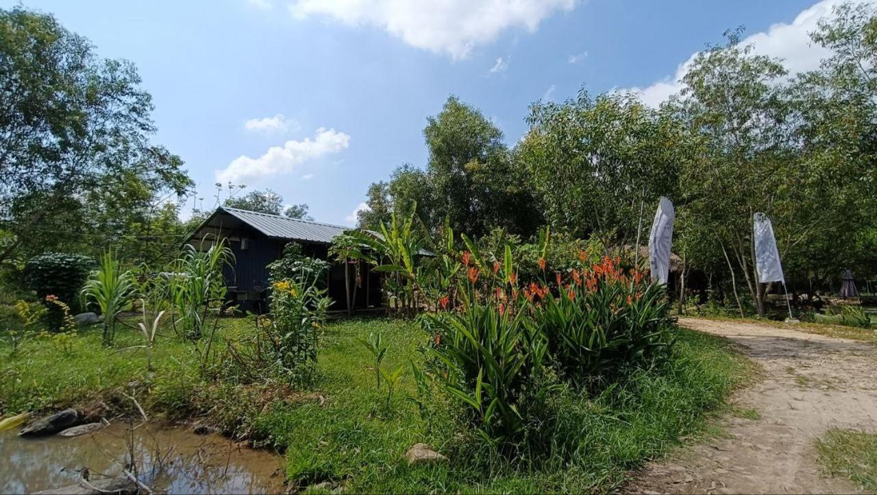 Kampot Camping - Eco Retreat Екстериор снимка